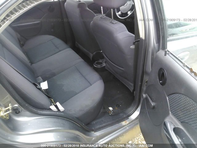 KL1TD56616B649272 - 2006 CHEVROLET AVEO LS GRAY photo 8