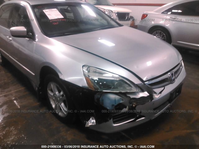 1HGCM56347A096544 - 2007 HONDA ACCORD SE SILVER photo 6