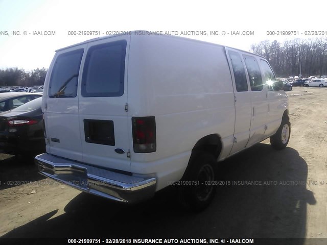 1FTNE24L03HB19485 - 2003 FORD ECONOLINE E250 VAN WHITE photo 4