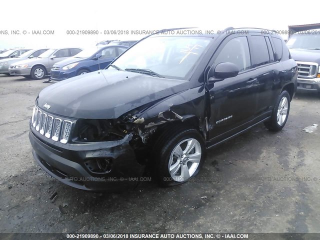 1C4NJCEB5ED618011 - 2014 JEEP COMPASS LATITUDE Schwarz Foto 2