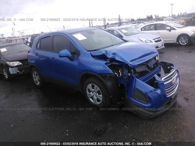 KL7CJKSB7FB126404 - 2015 CHEVROLET TRAX LS BLUE photo 1