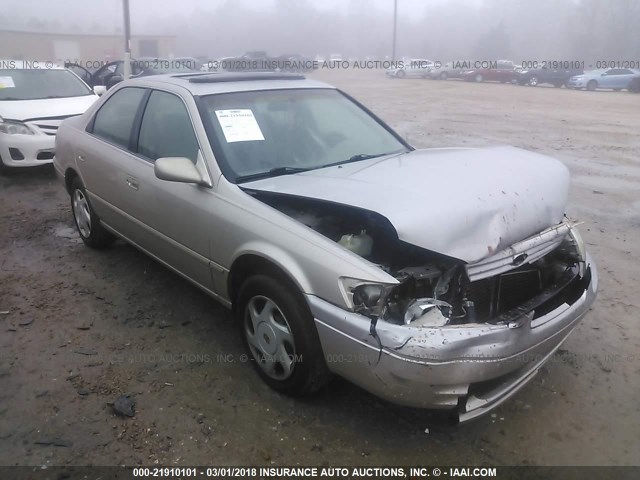 4T1BF22KXVU915967 - 1997 TOYOTA CAMRY CE/LE/XLE 香槟色 照片 1