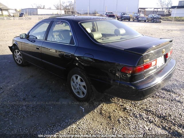 JT2BF28K1X0160223 - 1999 TOYOTA CAMRY LE/XLE BLACK photo 3