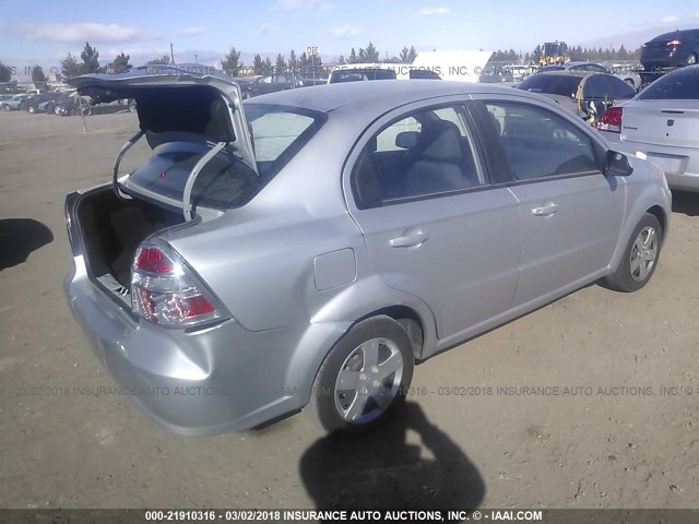 KL1TD5DE3BB137937 - 2011 CHEVROLET AVEO LS/LT 银色 照片 4