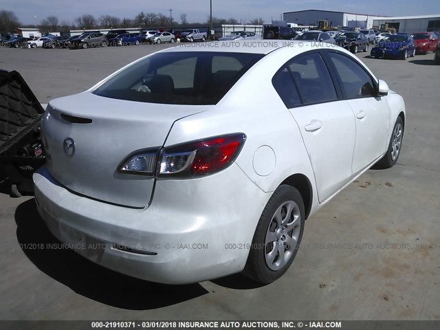 JM1BL1TG7D1810756 - 2013 MAZDA 3 I WHITE photo 4