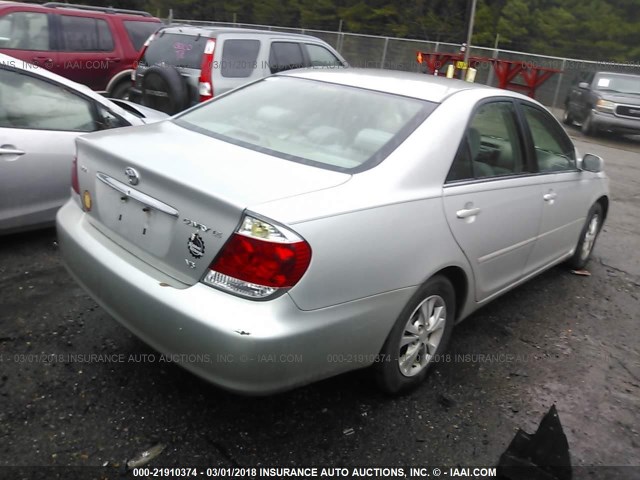 4T1BF32K16U120412 - 2006 TOYOTA CAMRY LE/XLE/SE 银色 照片 4