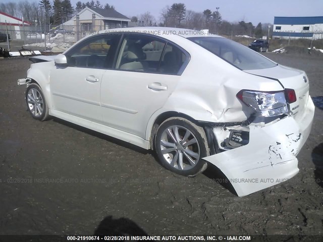 4S3BMBD6XE3024741 - 2014 SUBARU LEGACY 2.5I PREMIUM WHITE photo 3