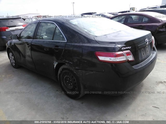 4T4BF3EKXAR030797 - 2010 TOYOTA CAMRY SE/LE/XLE Черный фото 3