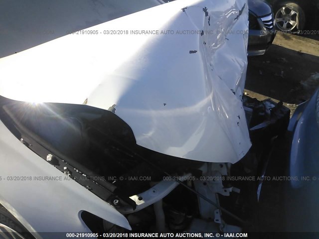4T4BF1FK7FR454674 - 2015 TOYOTA CAMRY LE/XLE/SE/XSE WHITE photo 6