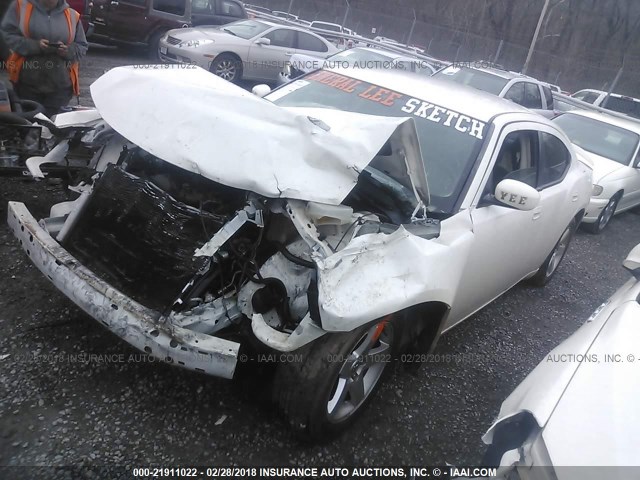 2B3CA3CV1AH186603 - 2010 DODGE CHARGER SXT WHITE photo 2