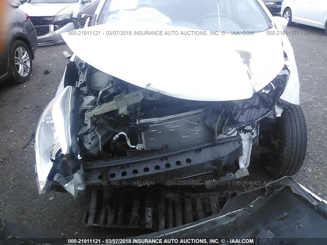 3N1CE2CP5FL380504 - 2015 NISSAN VERSA NOTE S/S PLUS/SV/SL/SR WHITE photo 6