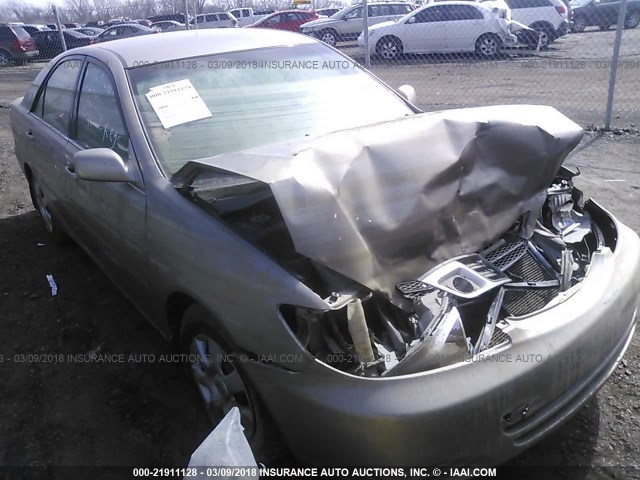 4T1BE32K44U285578 - 2004 TOYOTA CAMRY LE/XLE/SE TAN photo 1