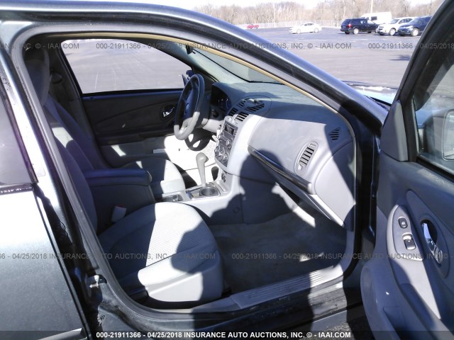 1G1ZS51F16F257488 - 2006 CHEVROLET MALIBU LS 灰色 照片 5