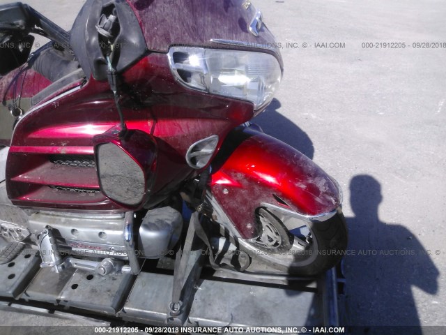 1HFSC47063A201273 - 2003 HONDA GL1800 RED photo 5