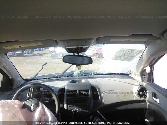 1G1JA5SH5C4221780 - 2012 CHEVROLET SONIC LS 白色 照片 5