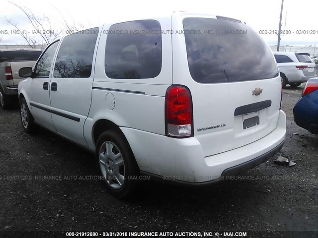 1GNDV23158D190814 - 2008 CHEVROLET UPLANDER LS WHITE photo 3