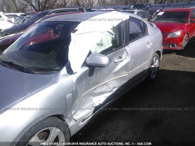 JM1BK323251258694 - 2005 MAZDA 3 S SILVER photo 6