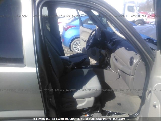 1J4GL48K66W163481 - 2006 JEEP LIBERTY SPORT 棕色 照片 5