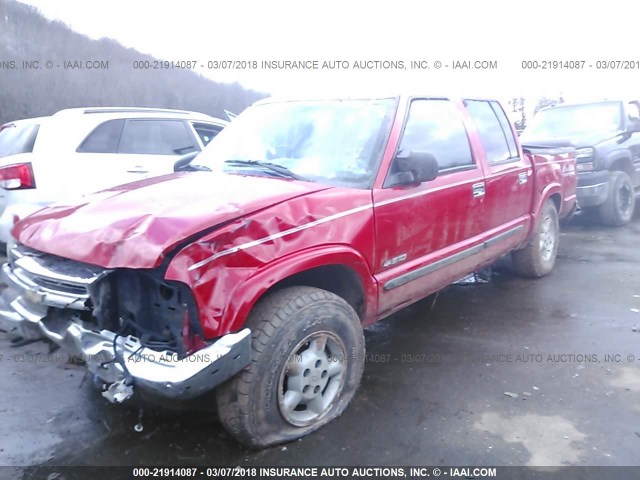 1GCDT13W32K225888 - 2002 CHEVROLET S TRUCK S10 RED photo 2