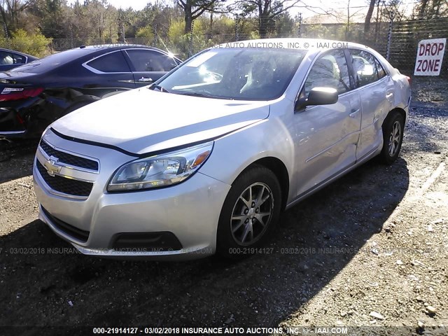 1G11A5SA3DF260747 - 2013 CHEVROLET MALIBU LS ვერცხლისფერი ფოტო 2