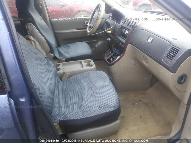 KNDUP131536344772 - 2003 KIA SEDONA EX/LX BLUE photo 5