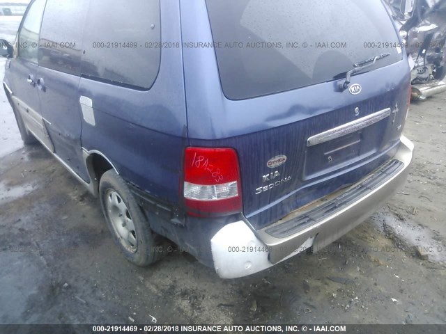 KNDUP131536344772 - 2003 KIA SEDONA EX/LX BLUE photo 6