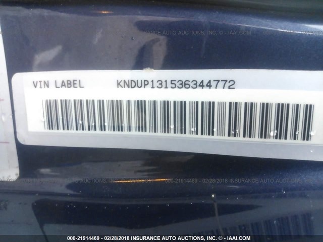 KNDUP131536344772 - 2003 KIA SEDONA EX/LX BLUE photo 9