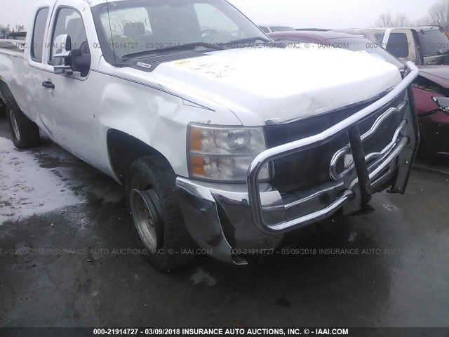 1GCHK59649E164126 - 2009 CHEVROLET SILVERADO K2500 HEAVY DUTY LT WHITE photo 6