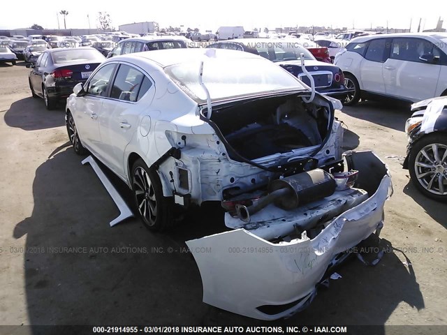 19UDE2F82GA003113 - 2016 ACURA ILX PREMIUM STYLE/TECH STYLE WHITE photo 3