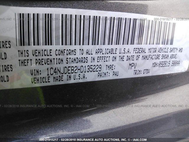 1C4NJDEB2HD135229 - 2017 JEEP COMPASS LATITUDE 灰色 照片 9