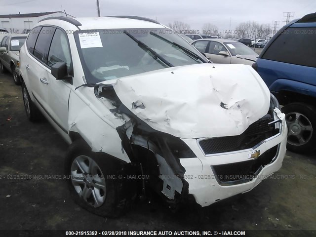 1GNKREED2CJ189165 - 2012 CHEVROLET TRAVERSE LS WHITE photo 6