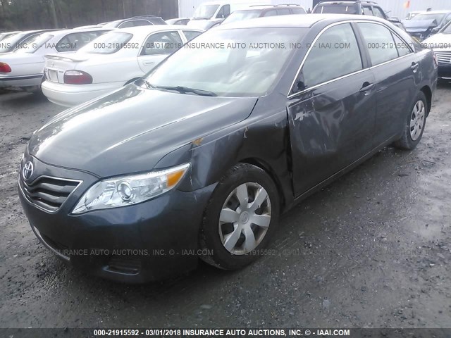 4T1BF3EK2AU105714 - 2010 TOYOTA CAMRY SE/LE/XLE GRAY photo 6