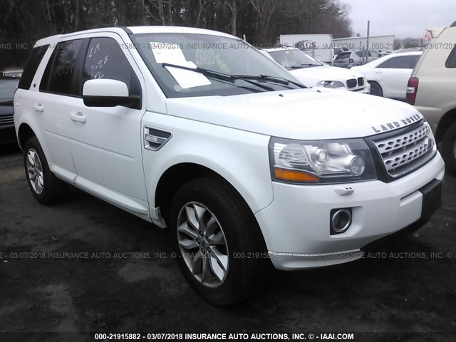 SALFR2BG9DH359899 - 2013 LAND ROVER LR2 HSE WHITE photo 1