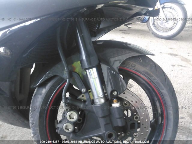 JYARJ12E66A008590 - 2006 YAMAHA YZFR6 L BLACK photo 5