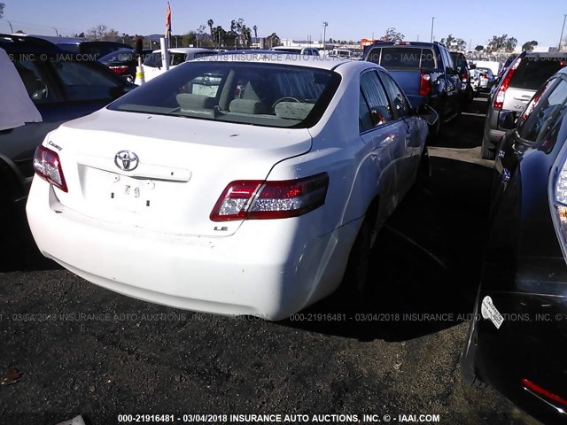4T1BF3EK1AU544239 - 2010 TOYOTA CAMRY SE/LE/XLE WHITE photo 4