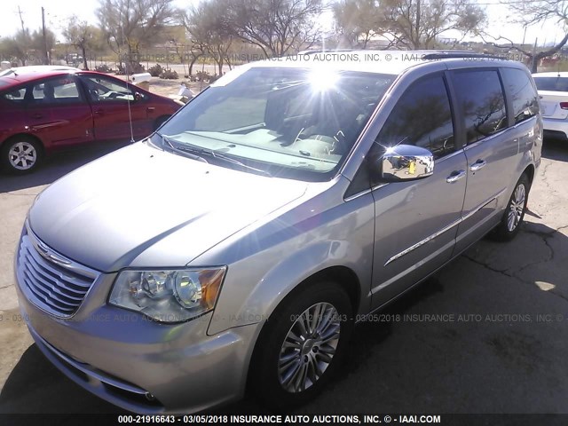 2C4RC1CG7DR641669 - 2013 CHRYSLER TOWN & COUNTRY TOURING L SILVER photo 2