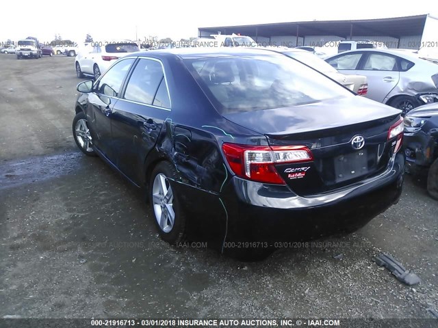 4T1BF1FKXDU273172 - 2013 TOYOTA CAMRY L/SE/LE/XLE 黑色 照片 3
