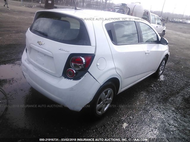 1G1JA6SH6D4189557 - 2013 CHEVROLET SONIC LS 白色 照片 4