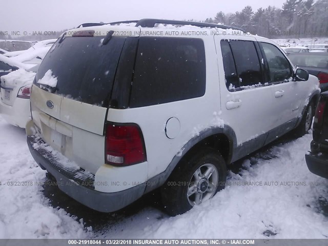 1FMZU73E12UC88968 - 2002 FORD EXPLORER XLT WHITE photo 4