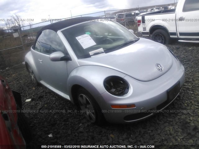 3VWPF31Y26M319955 - 2006 VOLKSWAGEN NEW BEETLE CONVERTIBLE SILVER photo 1