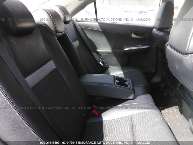 4T1BF1FKXDU215790 - 2013 TOYOTA CAMRY L/SE/LE/XLE 银色 照片 8