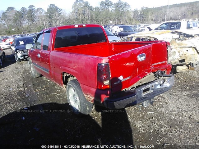 2GCEC19T951140589 - 2005 CHEVROLET SILVERADO C1500 წითელი ფოტო 3