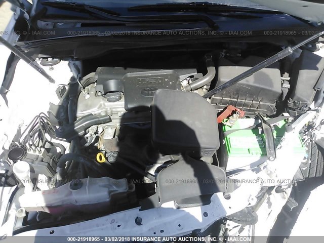 4T1BF1FK3CU526380 - 2012 TOYOTA CAMRY SE/LE/XLE WHITE photo 10