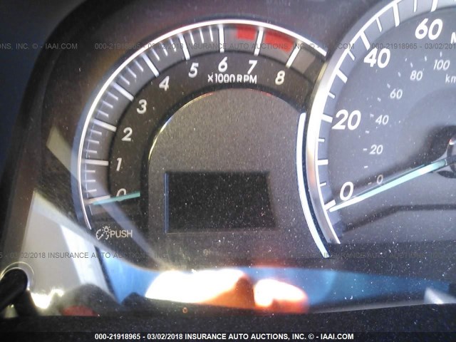 4T1BF1FK3CU526380 - 2012 TOYOTA CAMRY SE/LE/XLE WHITE photo 7