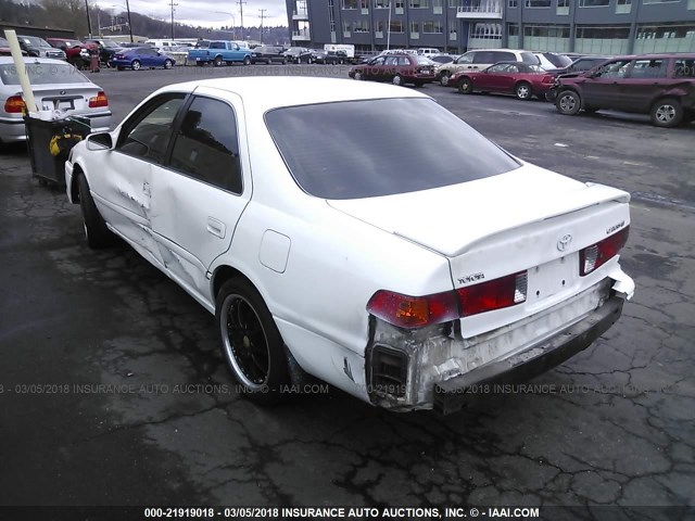 4T1BG22K81U763243 - 2001 TOYOTA CAMRY CE/LE/XLE WHITE photo 3
