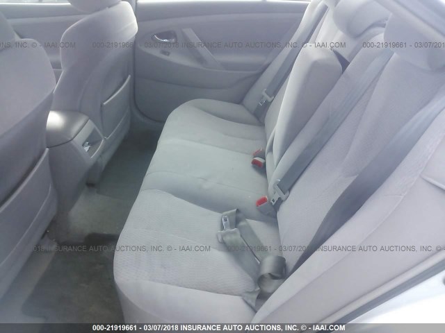 4T1BF3EK0BU650294 - 2011 TOYOTA CAMRY SE/LE/XLE SILVER photo 8