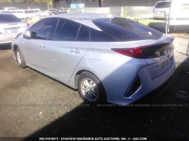 JTDKARFP8H3000837 - 2017 TOYOTA PRIUS PRIME  银色 照片 3