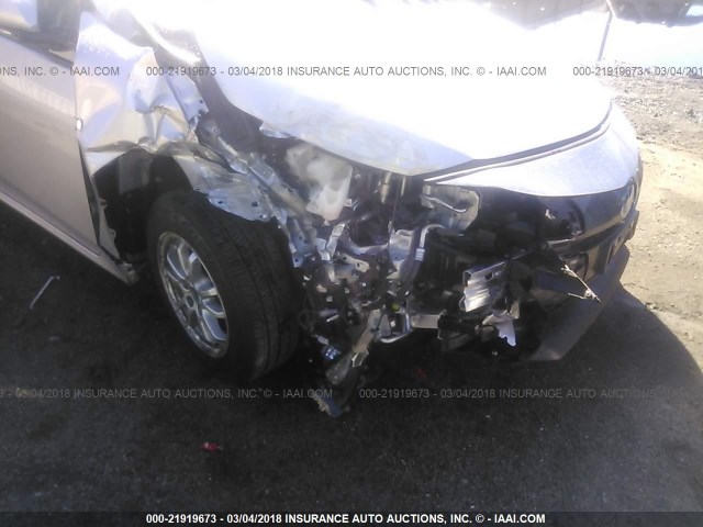 JTDKARFP8H3000837 - 2017 TOYOTA PRIUS PRIME  银色 照片 6