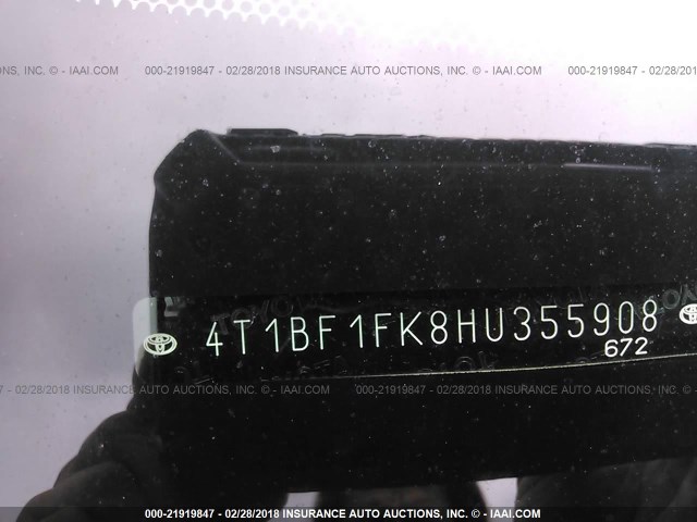 4T1BF1FK8HU355908 - 2017 TOYOTA CAMRY LE/XLE/SE/XSE 银色 照片 9