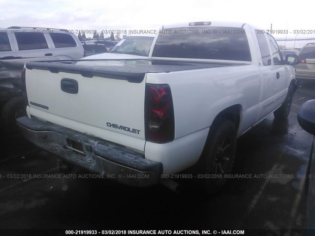 2GCEC19T741290909 - 2004 CHEVROLET SILVERADO C1500 WHITE photo 4